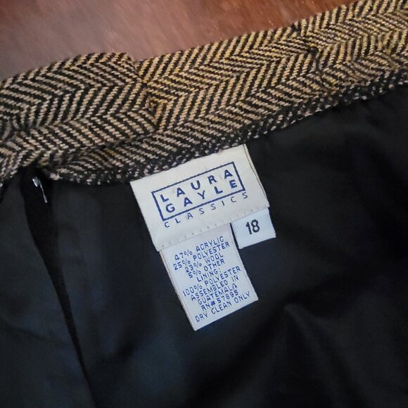 Laura Gayle Classics Vintage Wool Blend Tan/Brown Herringbone Pencil Skirt - Picture 13 of 13